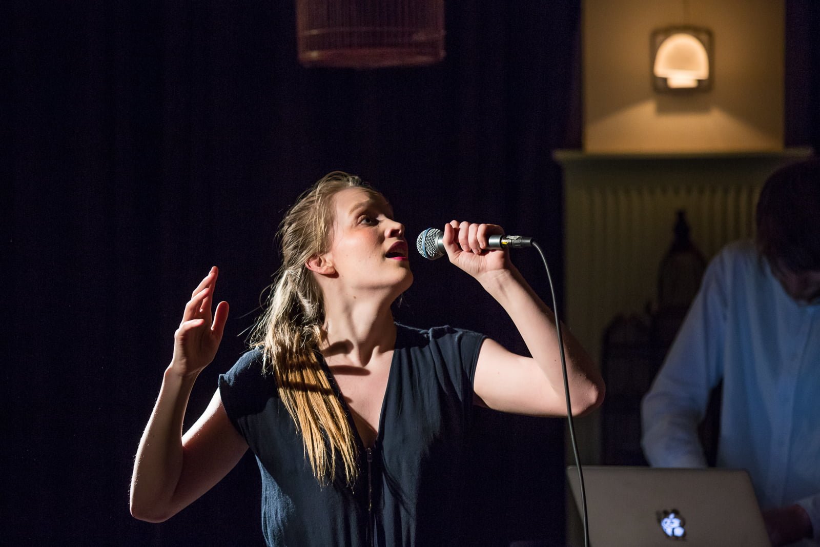 Stop the suffering in Syria