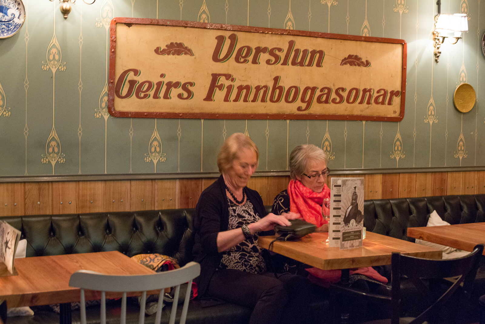 Restaurant Review: At Íslenski Barinn, Retro Confusion by Art Bicnick