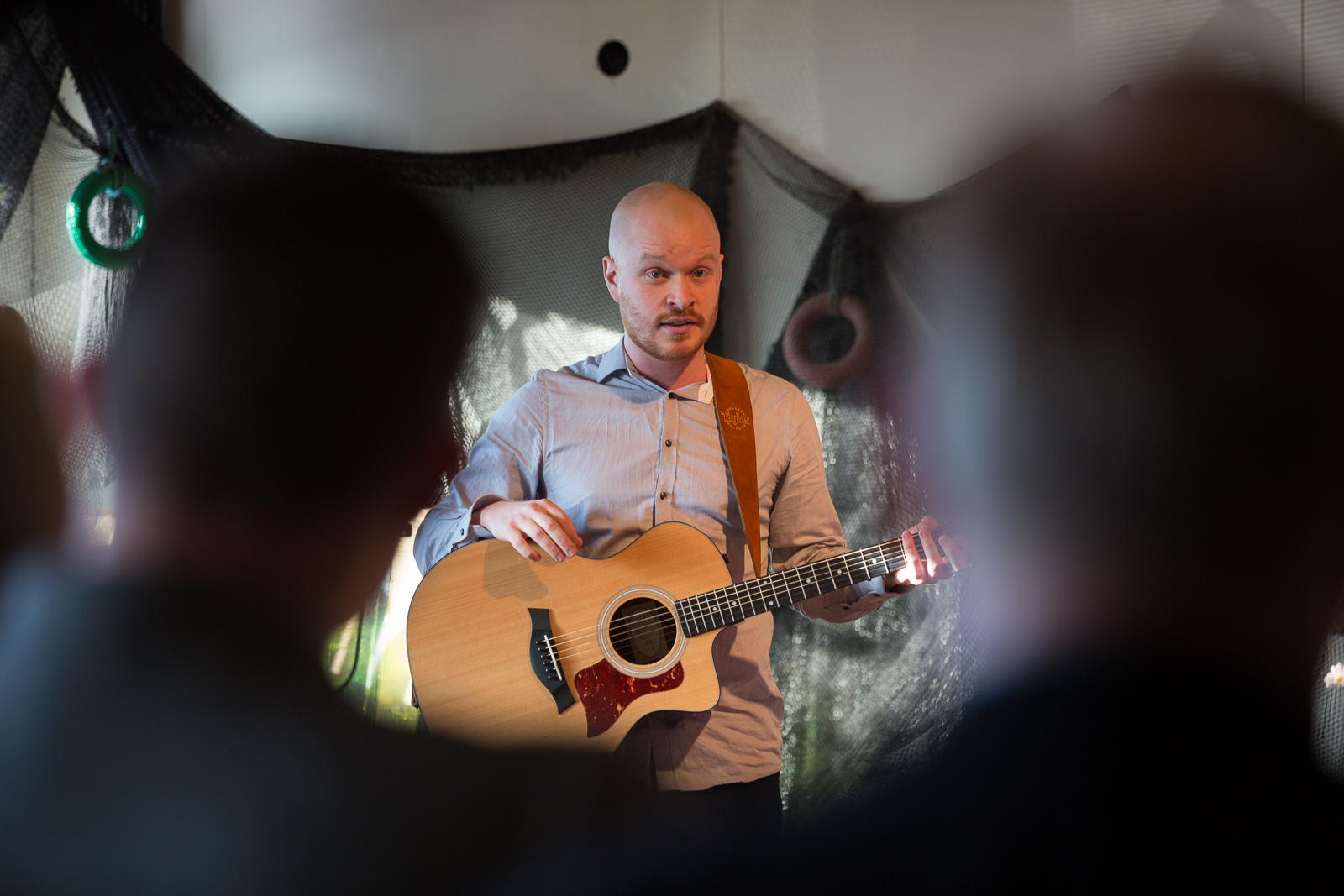 Freezer Hostel and Theatre Kári by Art Bicnick