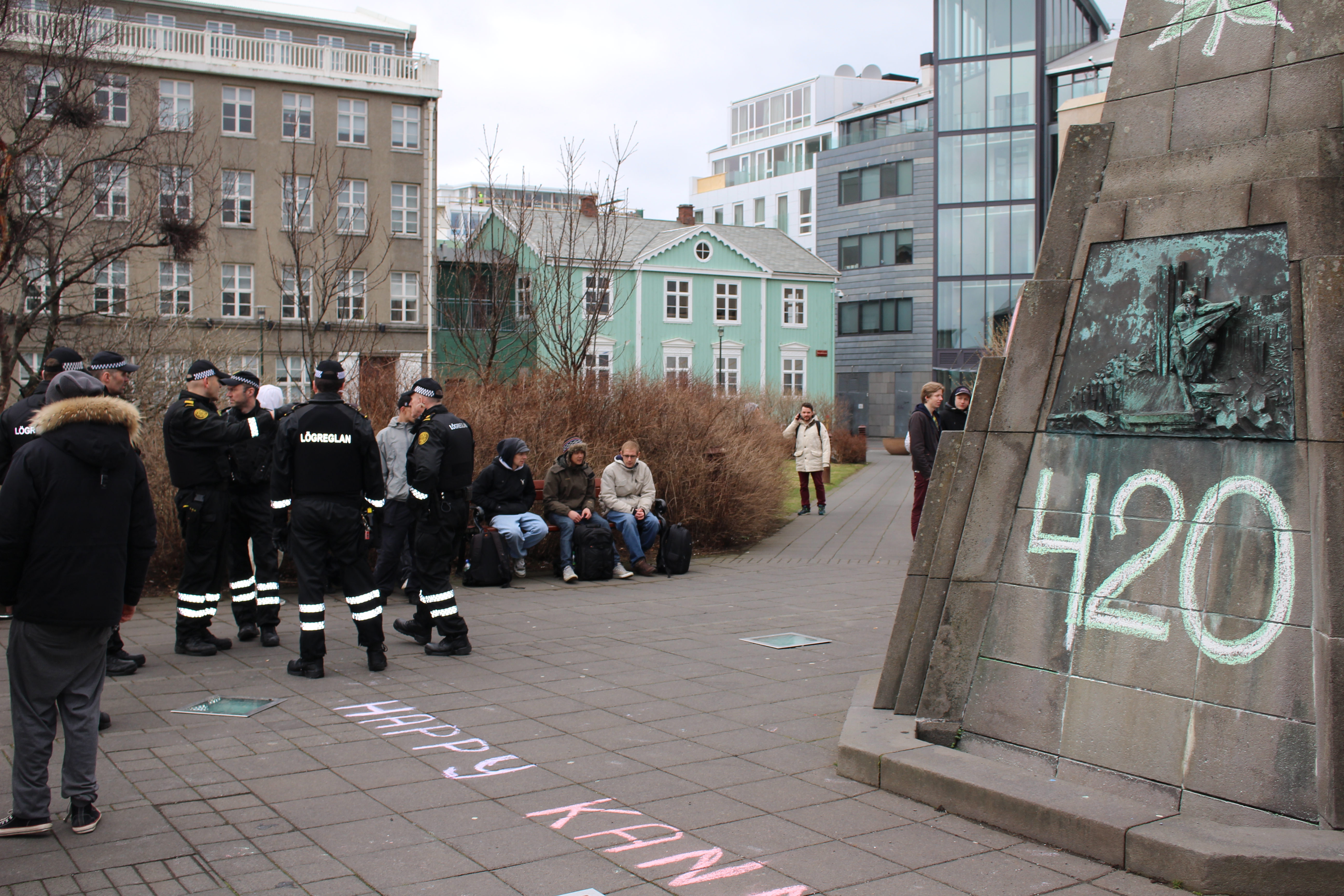 4/20 Weed Protest Austurvöllur - Jón Benediktsson