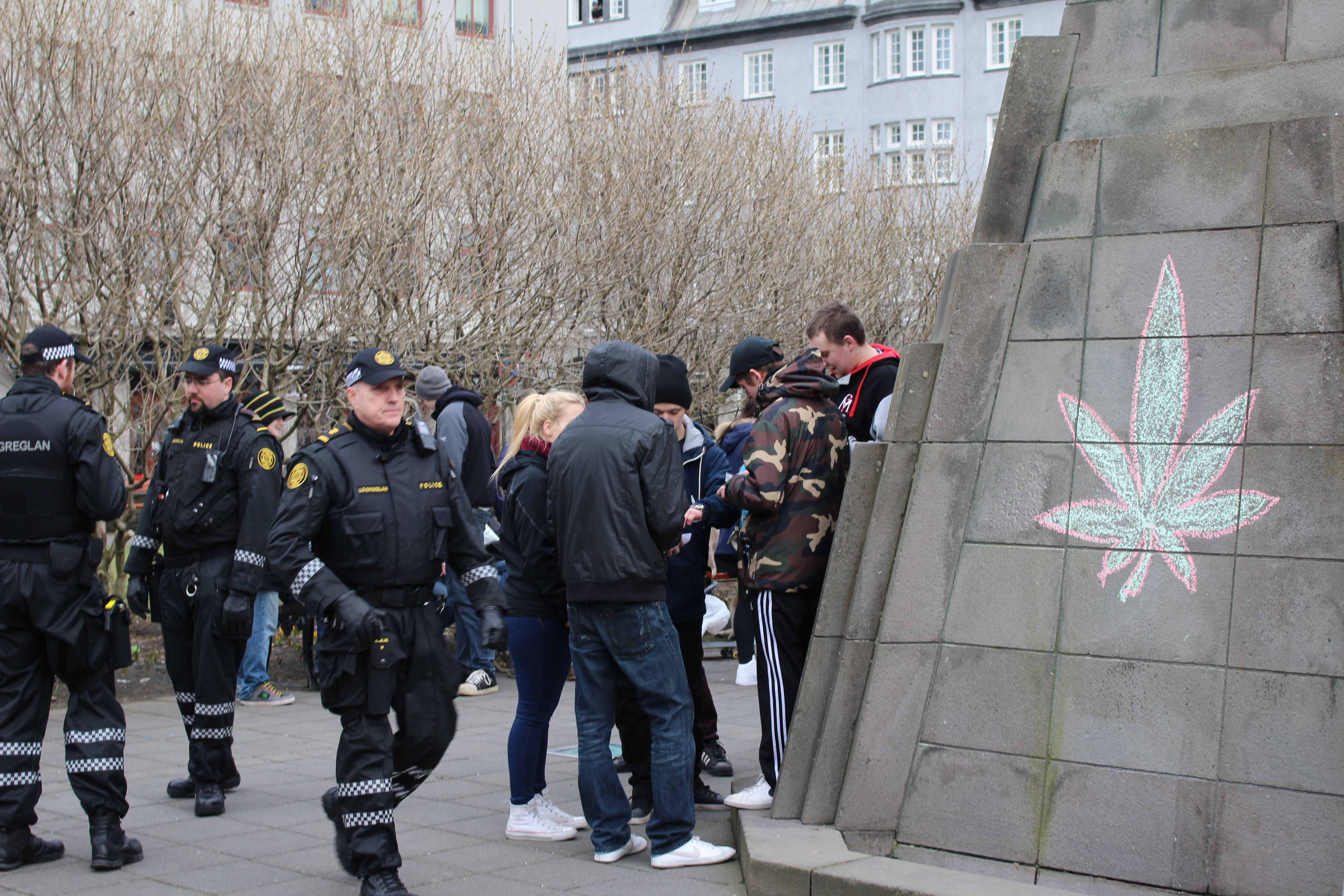 4/20 Weed Protest Austurvöllur - Jón Benediktsson