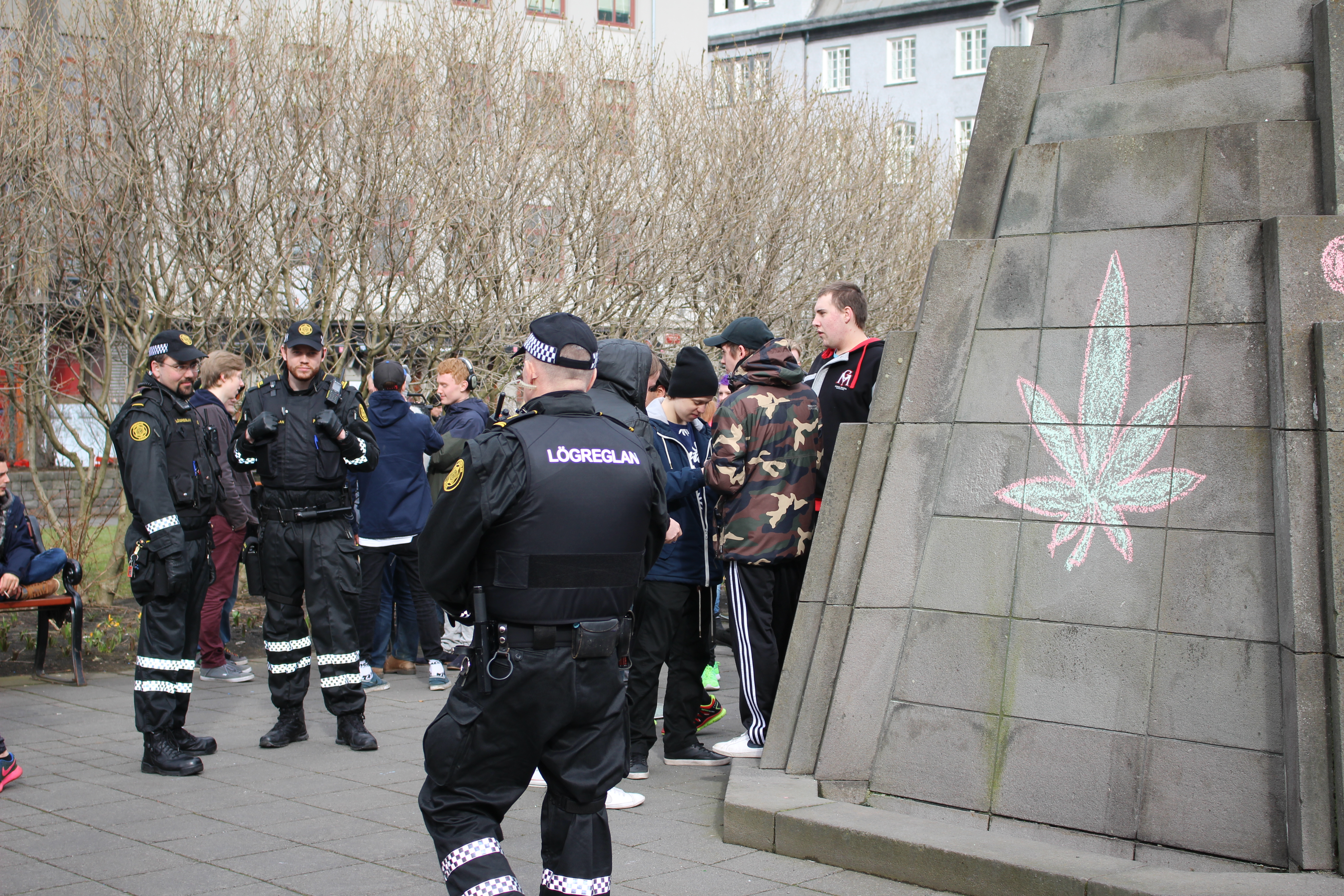 4/20 Weed Protest Austurvöllur - Jón Benediktsson