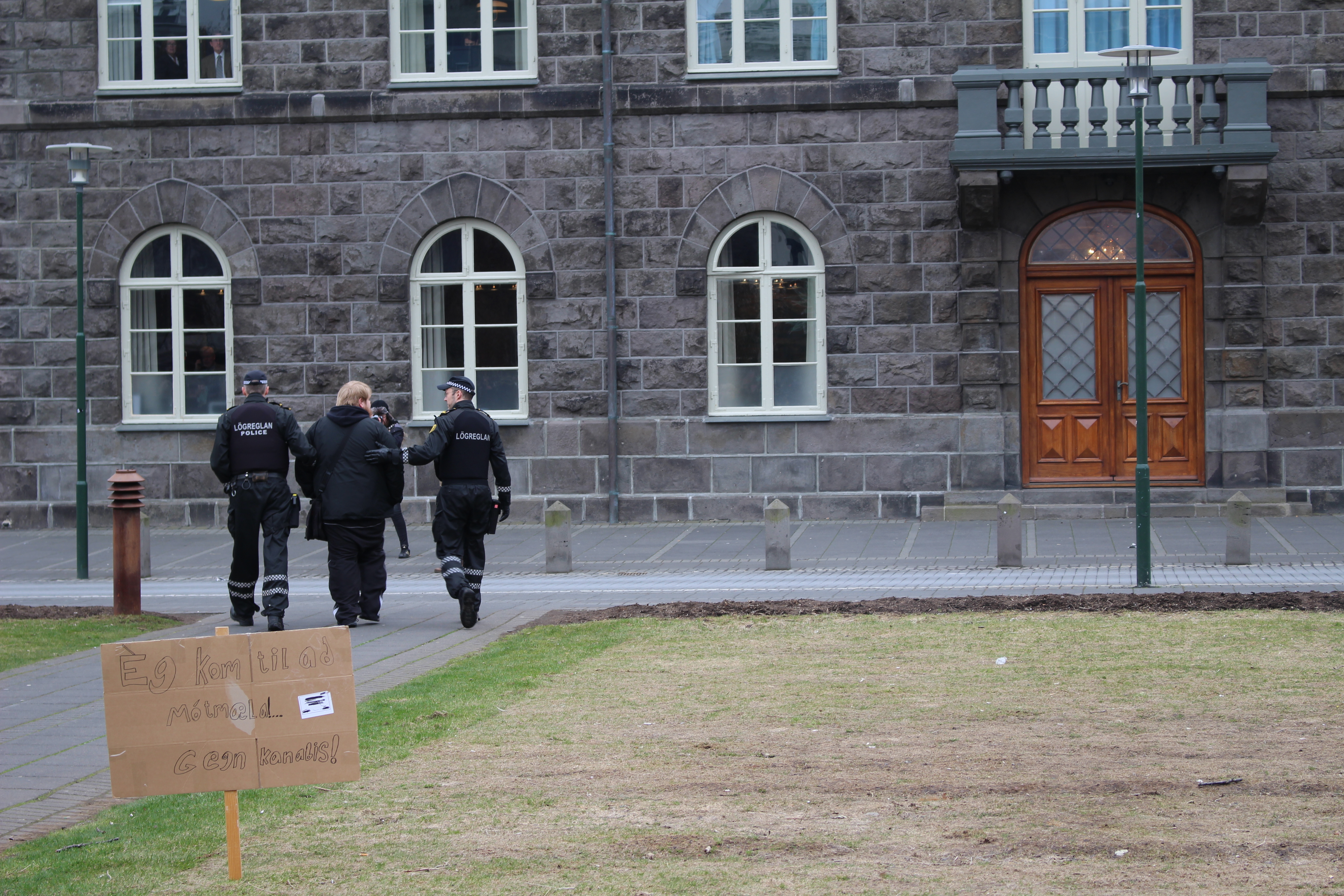 4/20 Weed Protest Austurvöllur - Jón Benediktsson