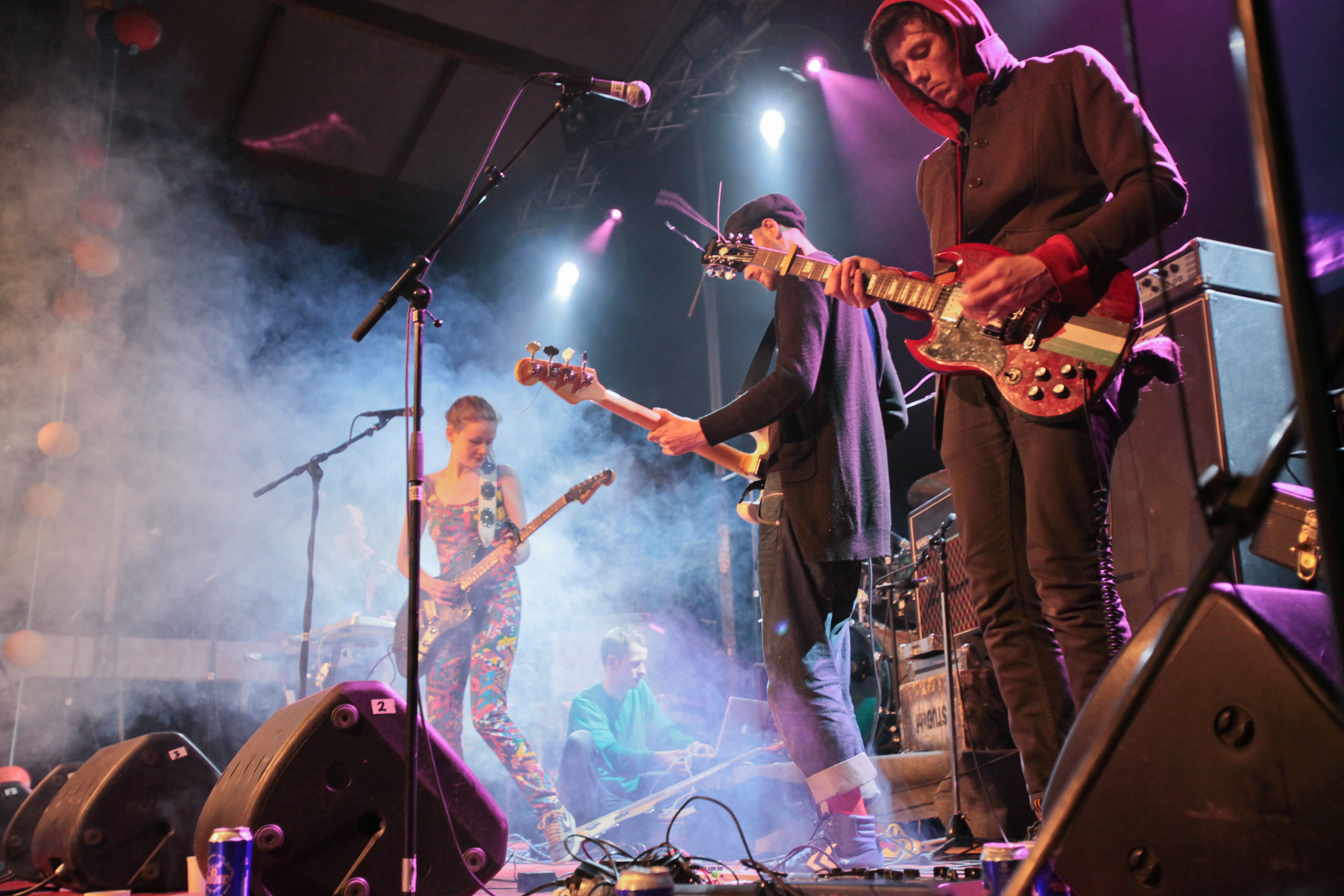 Aldrei fór ég suður by Alísa Kalyanova