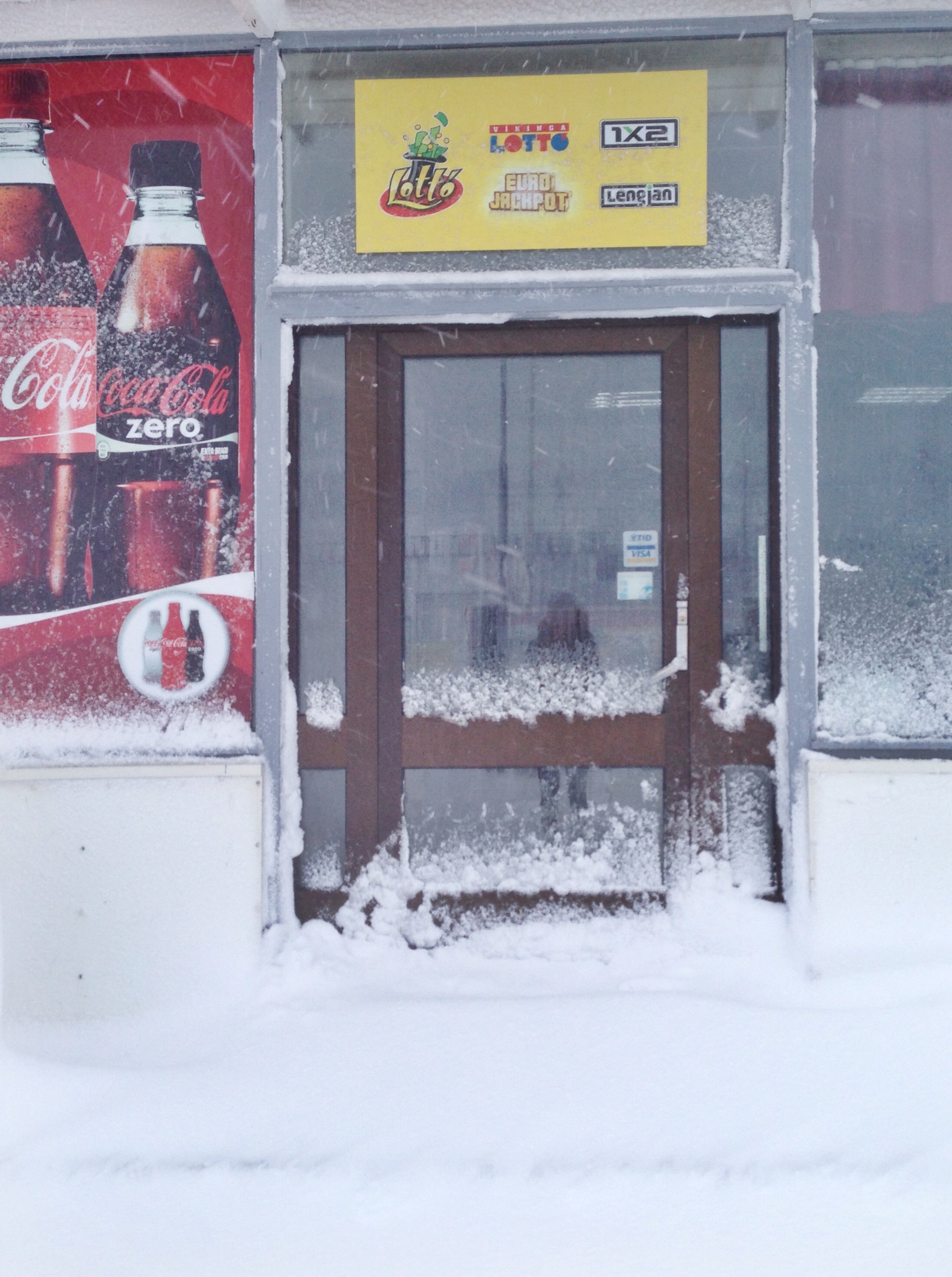 Eskifjörður, the "shoppa"