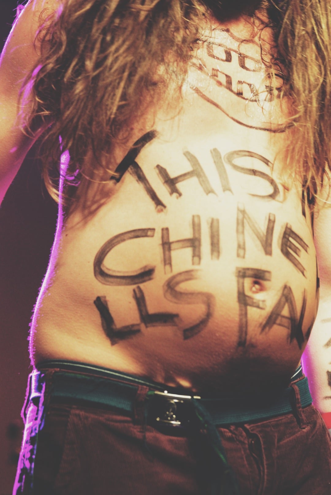 Kött Grá Pje by Hörður Sveinsson