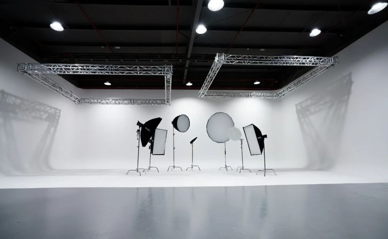 Graphite Architecture Studio - Beautiful Colorful Photo - HD