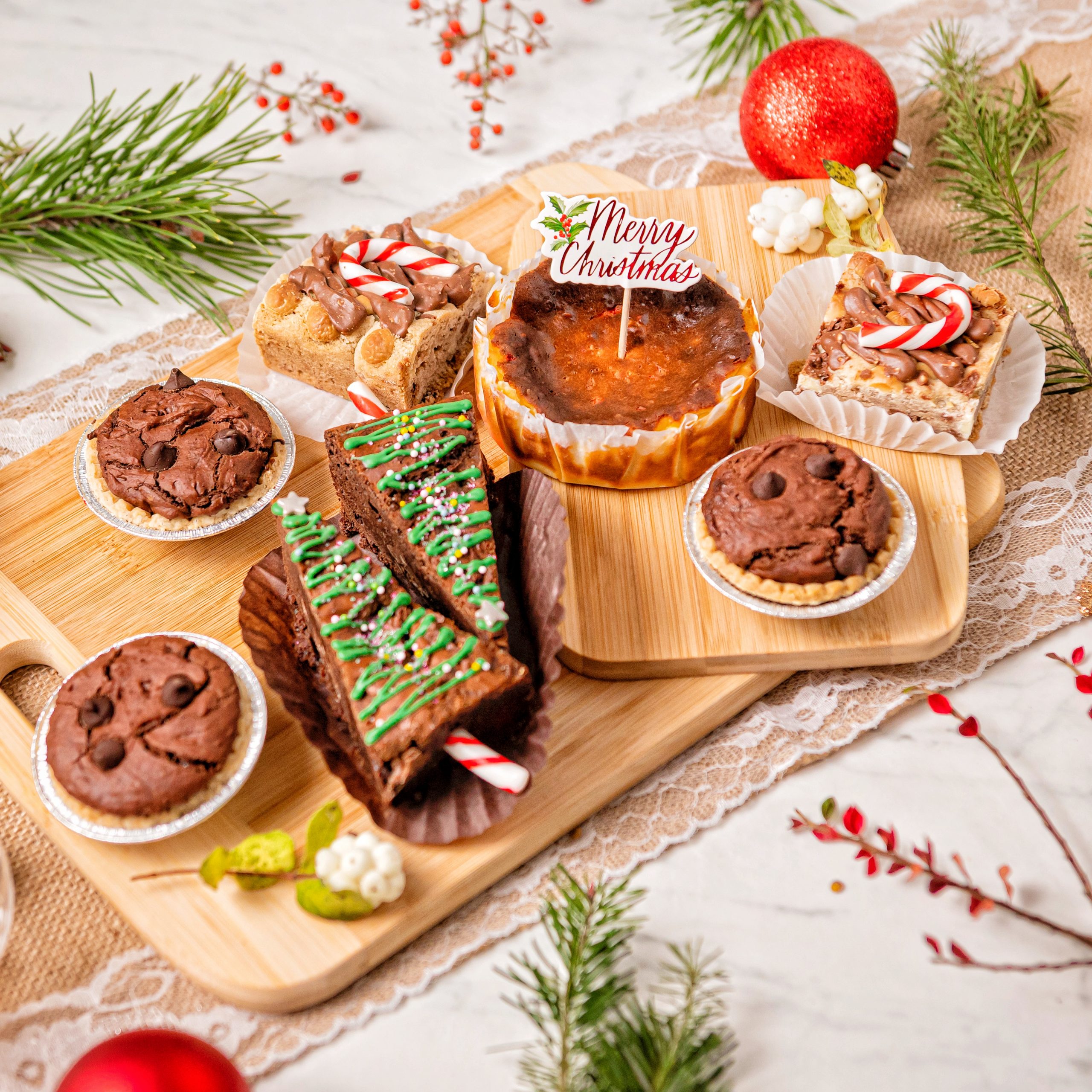 The Baking Kaoru Christmas Box