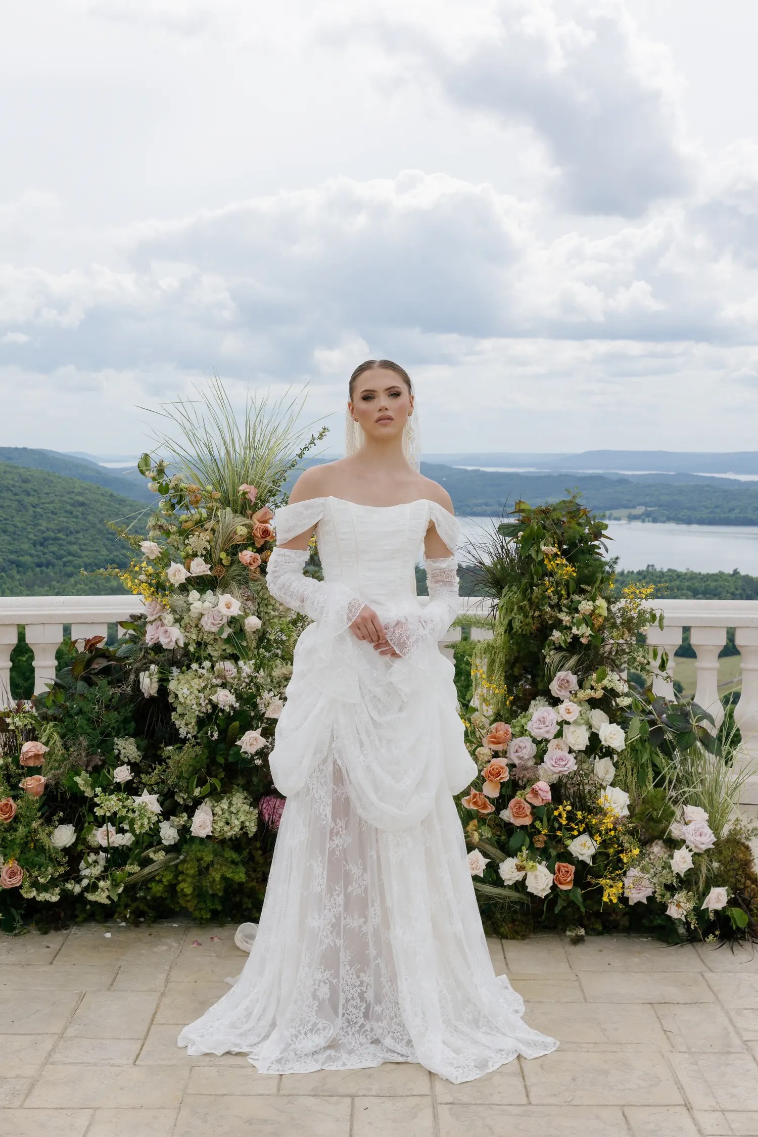 pastel beach wedding dresses This Playfully Sophisticated Pink + Green Was Pure Palm Elegance The spaghetti strap bodice mds Zara - Asymmetric Lace Size:9 Medium