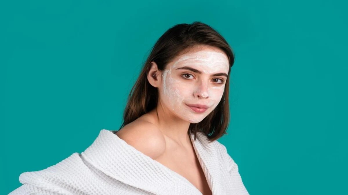 स्किन केयर रूटीन में प्रोबायोटिक्स को शामिल करने के लिए अपनाएं ये तरीके: Probiotic Skin Care