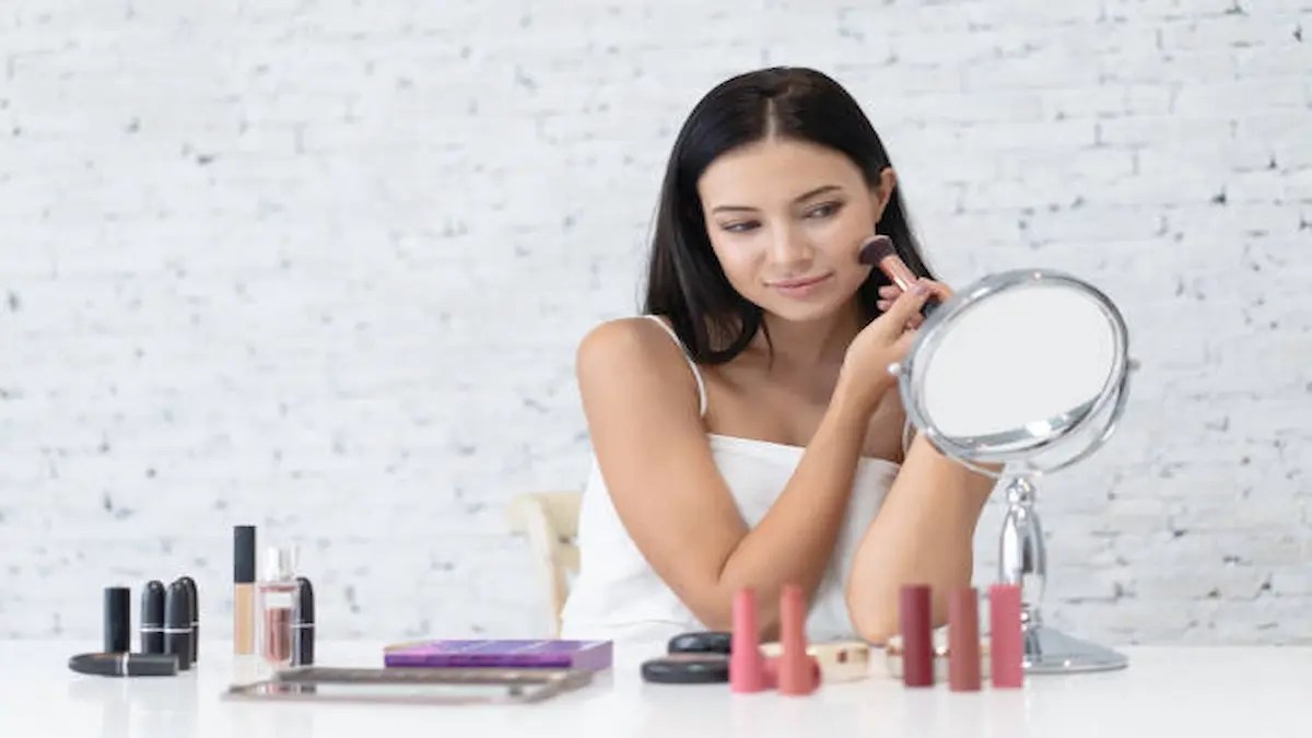 Makeup hacks for humid weather