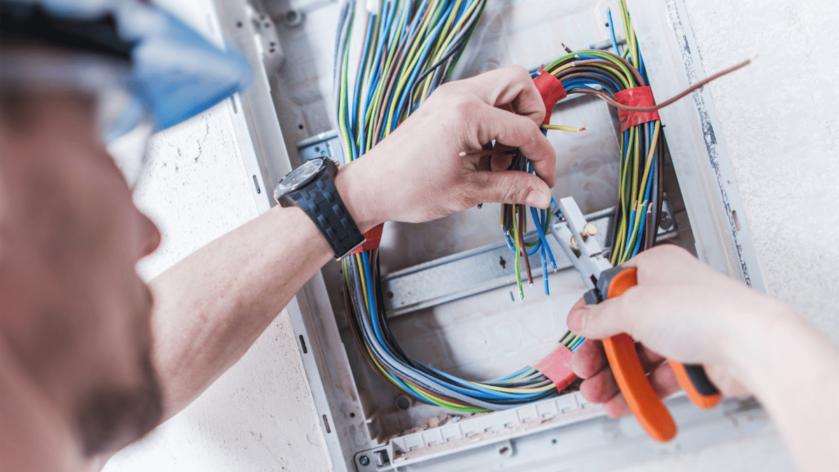 Construction Electrical Wiring Standards & Best Practices