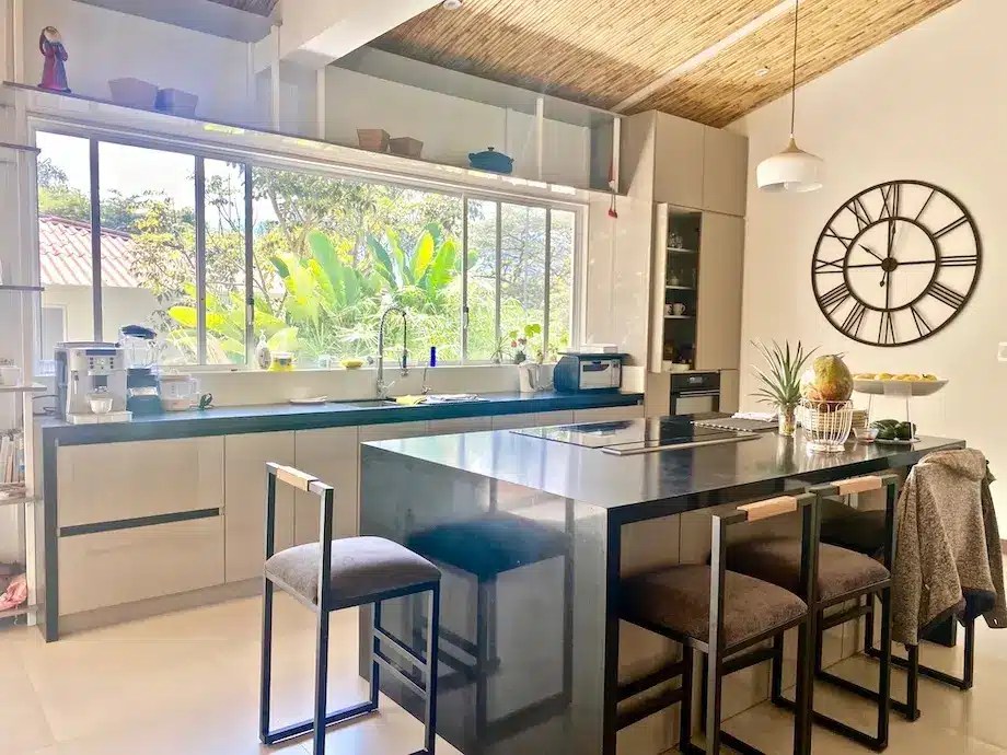 4 Kitchen 3