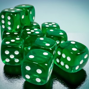 Set 12 dadi D6: Trasparenti Green/white