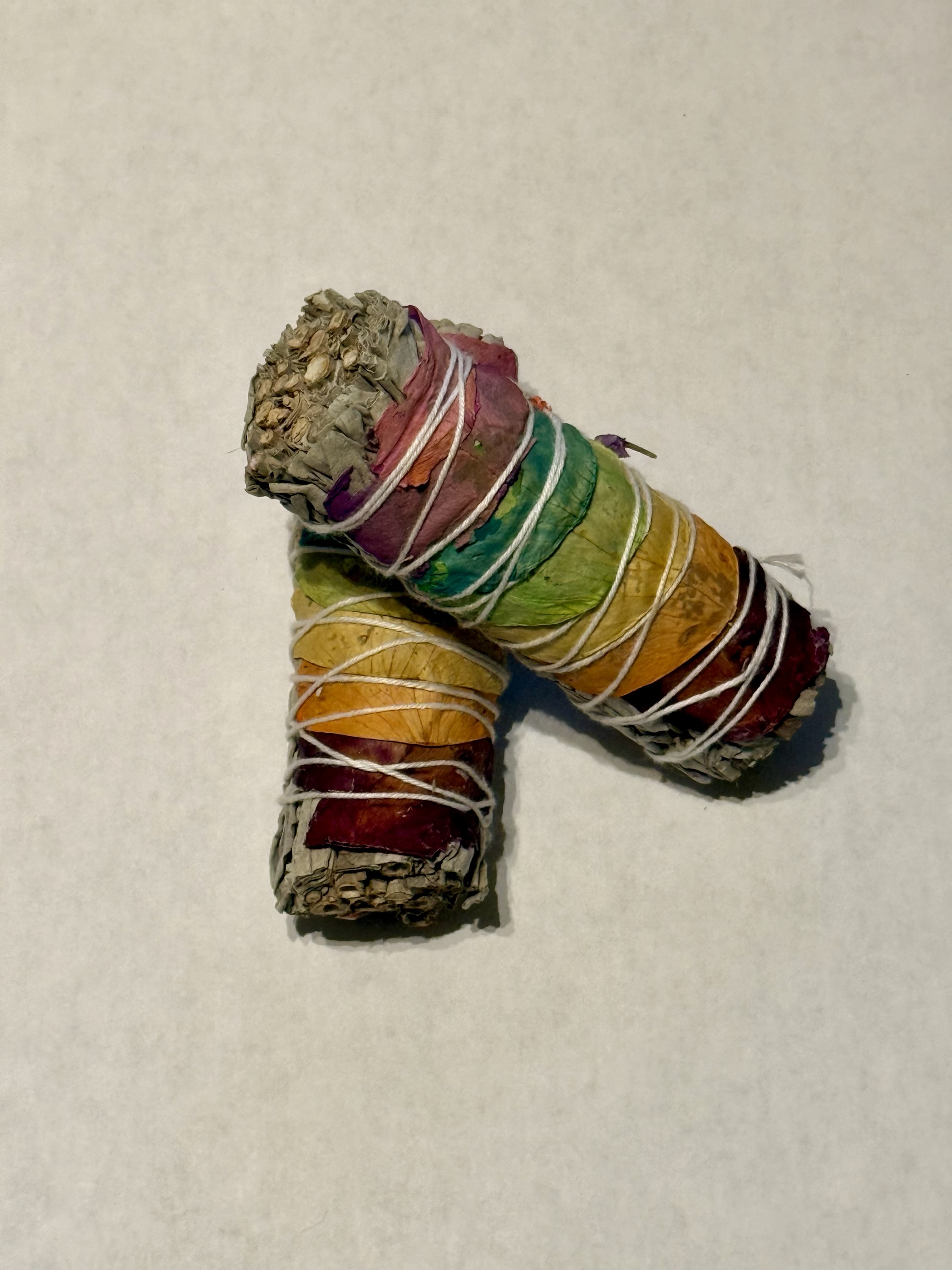 4" Rainbow 7 Chakras Rose Petals & White Sage