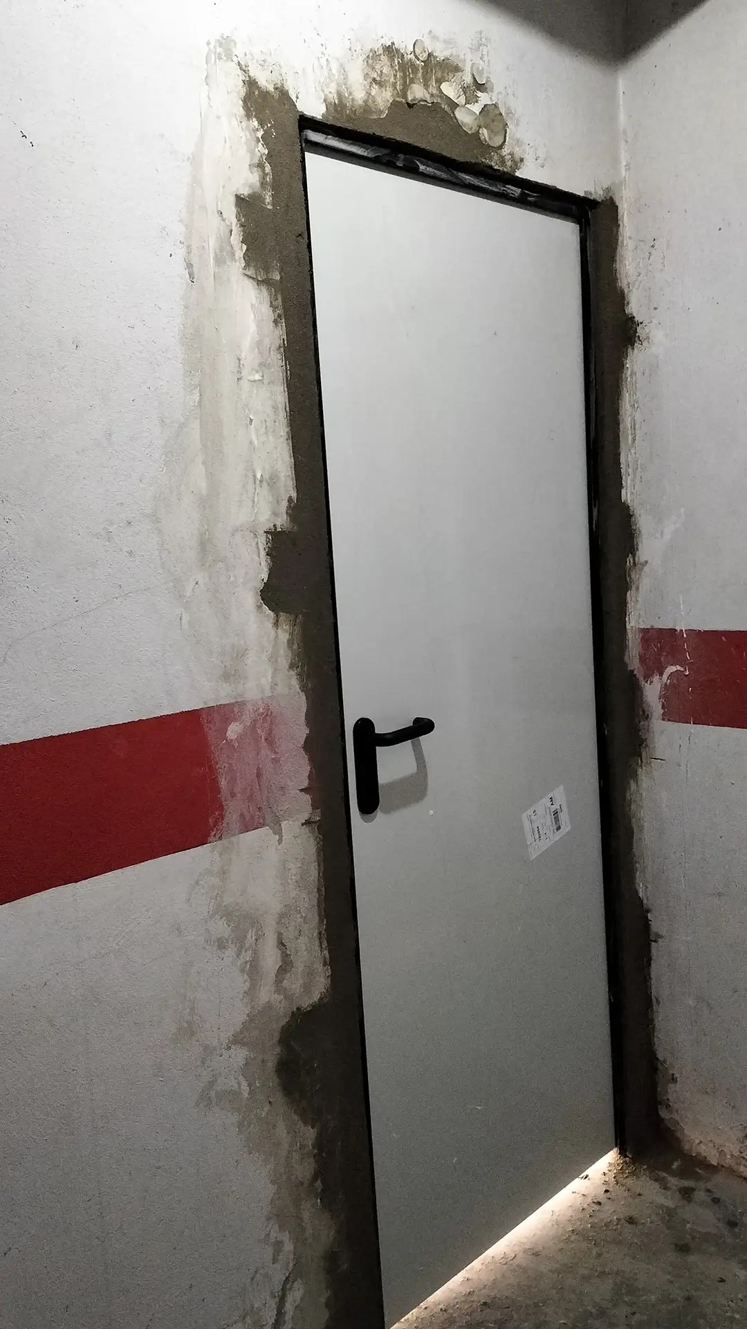 Grupo Florenz Multiservicios Mantenimiento de Piscinas Mantenimiento de Comunidades Conserjería y Vigilancia Primeras Limpiezas Servicio de Limpieza Servicio de Jardinería