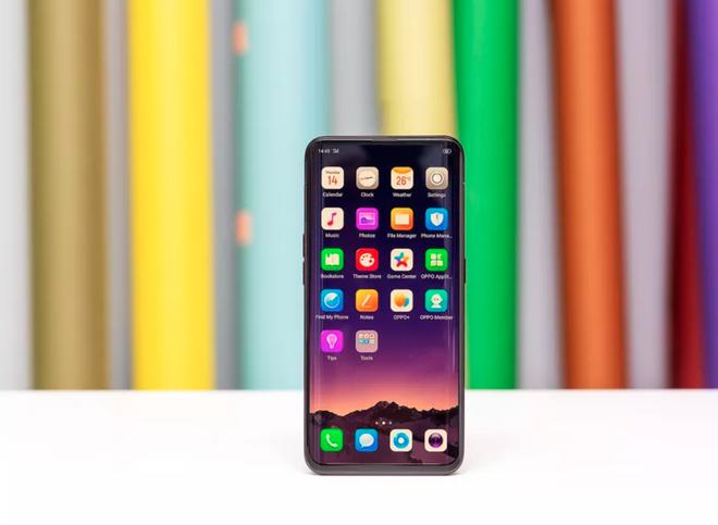 Chỉ dưới 1 năm, mức giá 1.000 USD đã trở thành bình thường với smartphone - Ảnh 3.