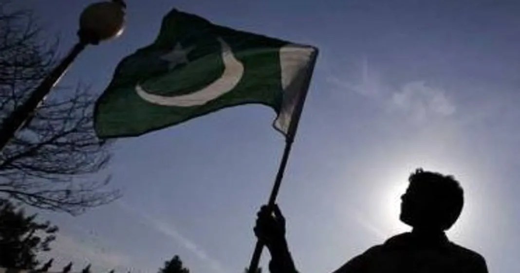 Saving Pakistan is the top priority of the day