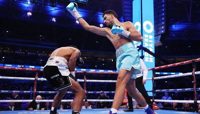 Pakistani-origin boxer Hamzah Sheeraz wins European Boxing Championship