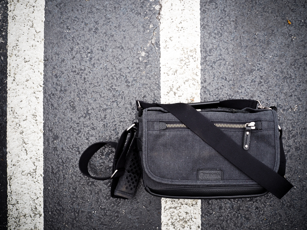 tenba cooper 8 camera bag