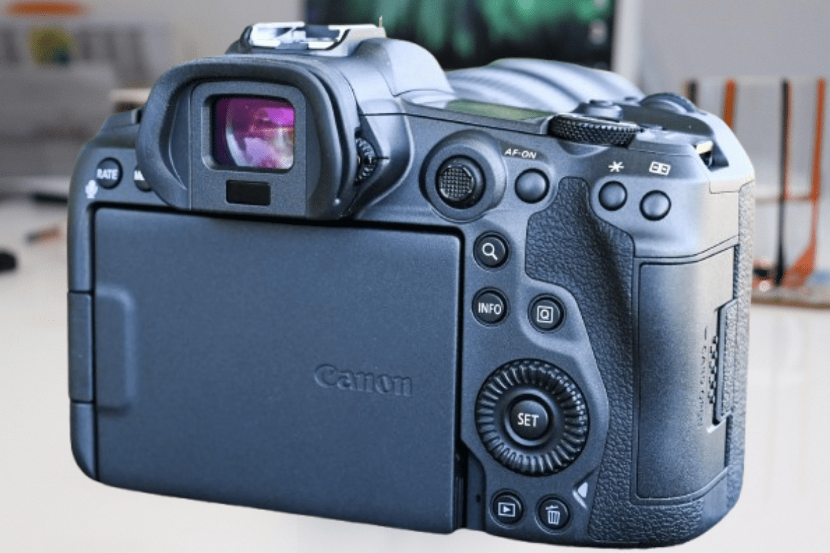 Canon EOS R5 5