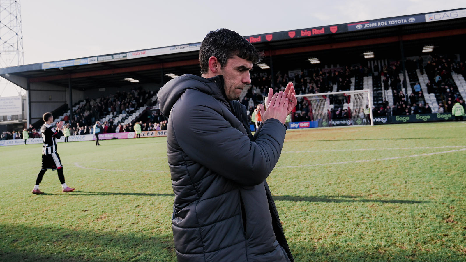 Shaun Pearson Leaves Grimsby Town: Tribute to a Club Legend (2026)