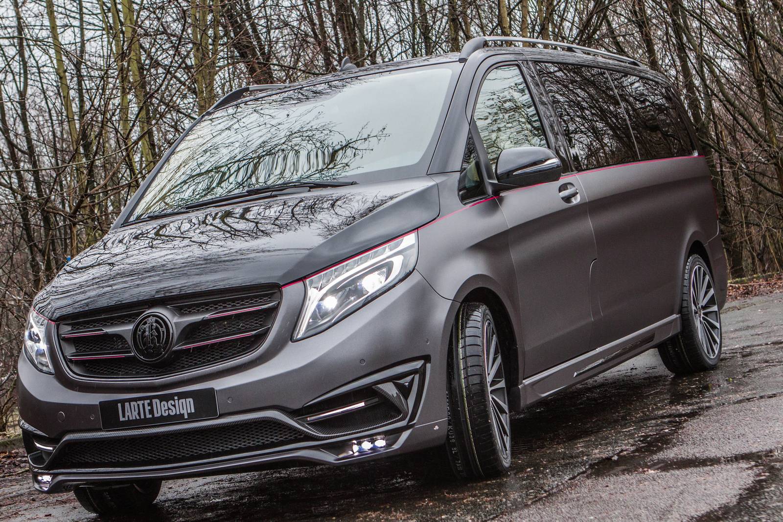 Official Larte Design Mercedes Benz V Class Black Crystal