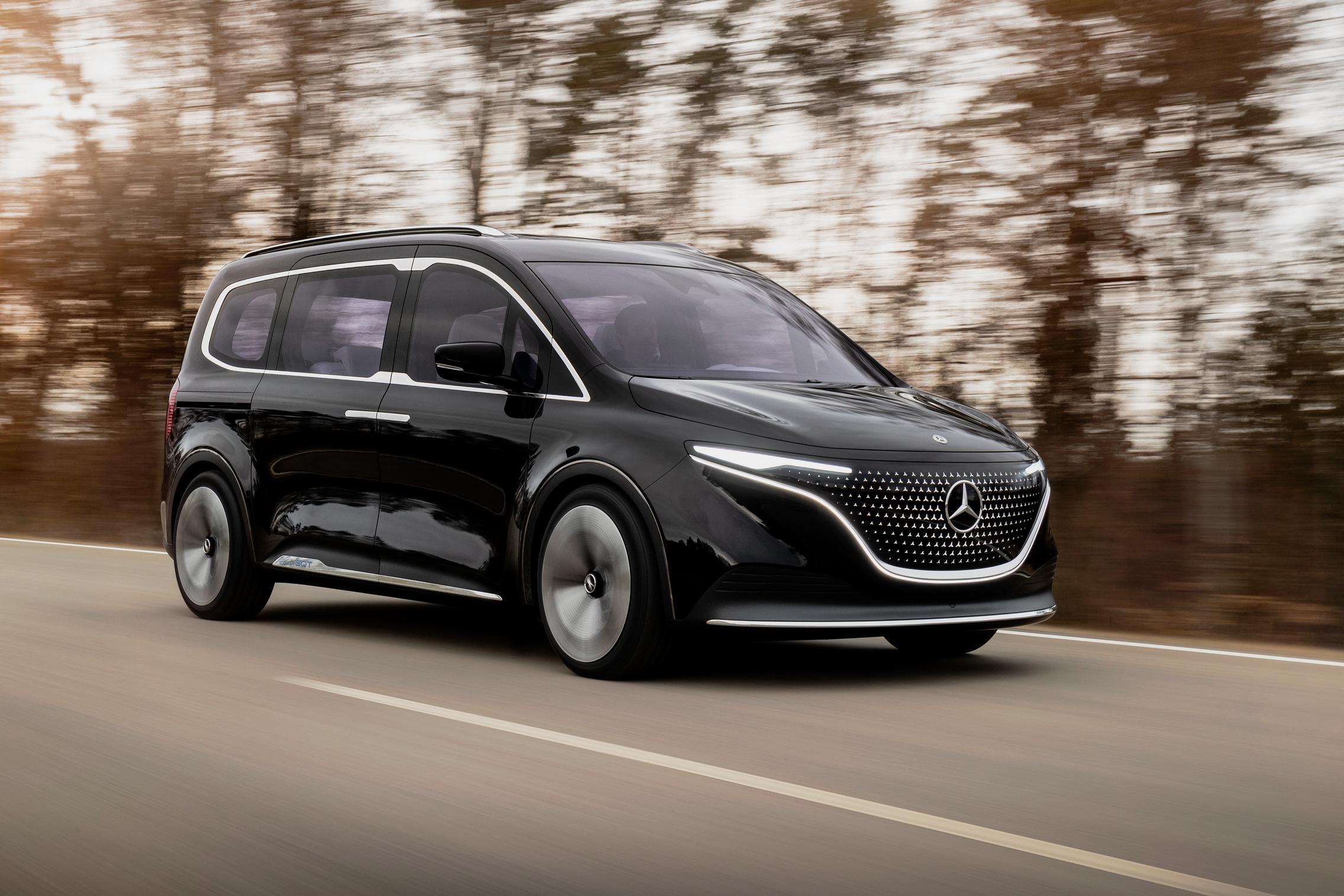 Mercedes minivan 2022