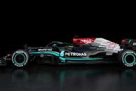 Novo assoalho do Mercedes W12 ainda não foi mostrado pela Mercedes. 