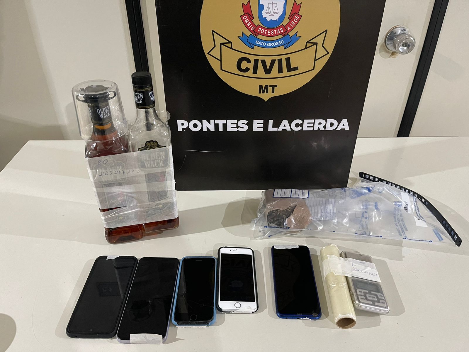 Polícia Civil apreende seis adolescentes e prende um maior durante festa em Pontes e Lacerda