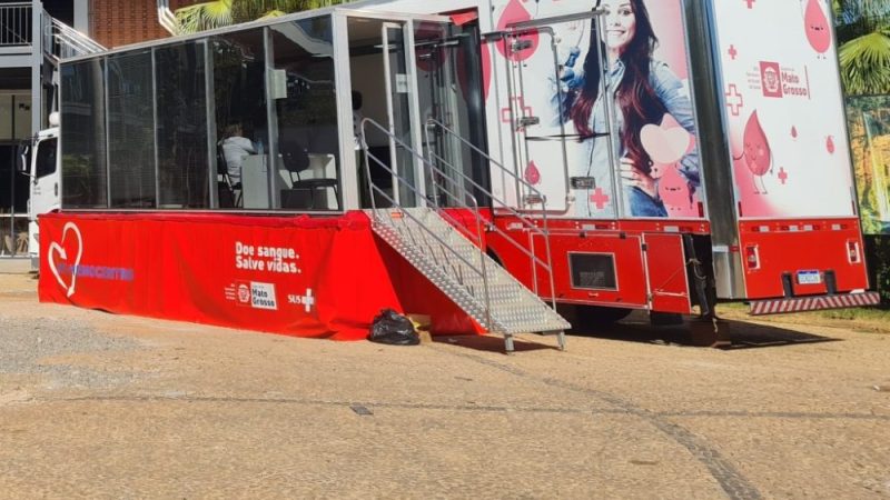 MT Hemocentro realiza ação de coleta de sangue no Hospital Metropolitano