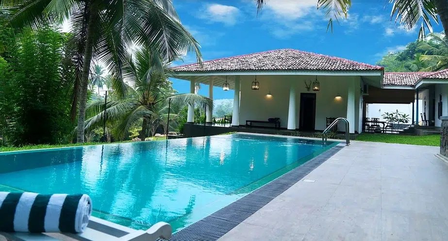 Quel Est Le Prix D Une Piscine Enterree Les Budgets Moyens