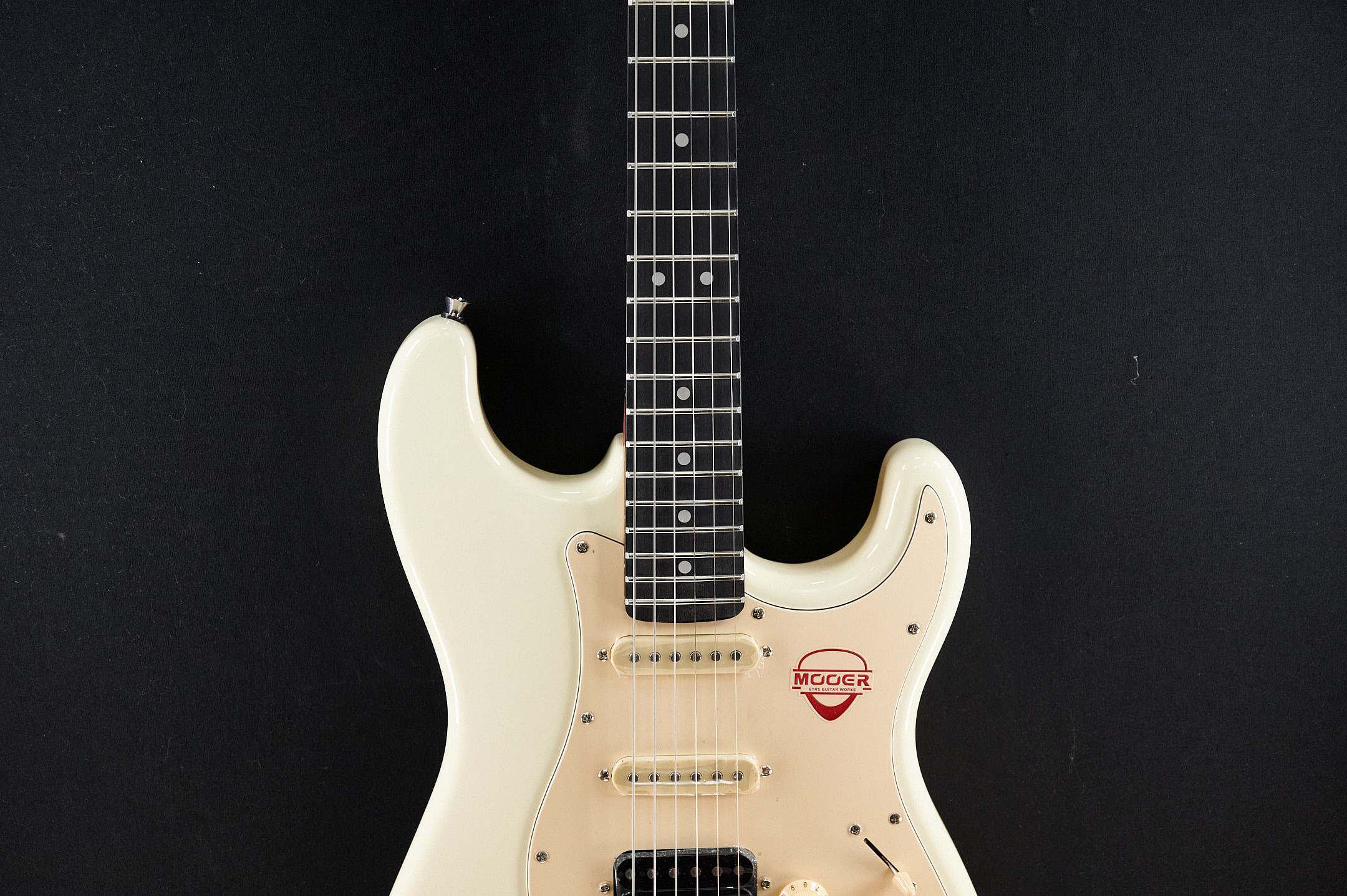 Mooer MSC10 Pro Vintage White