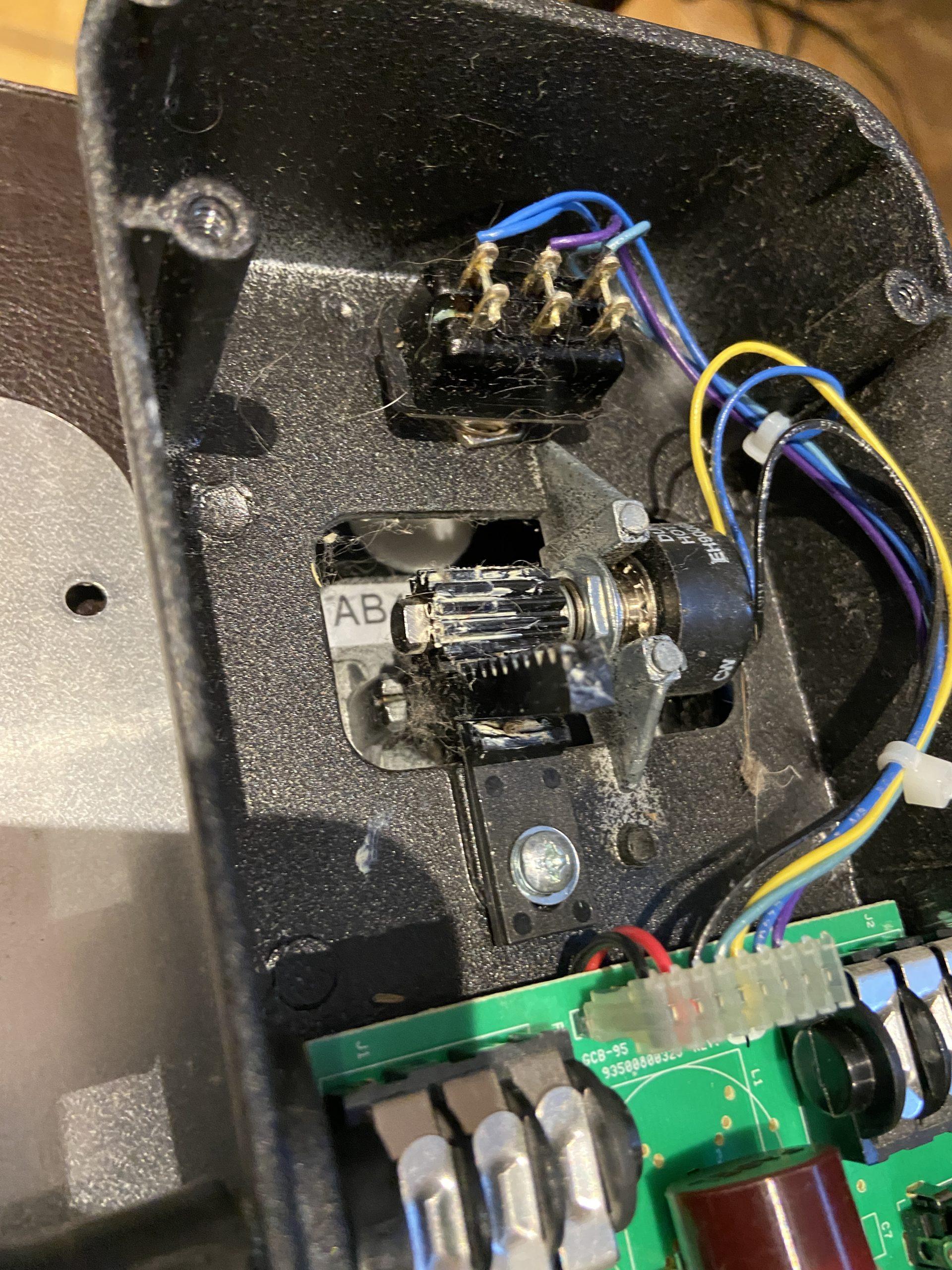 【レア】E.W.S. V845 Wah Mod レア】E.W.S. V845 Wah Mod