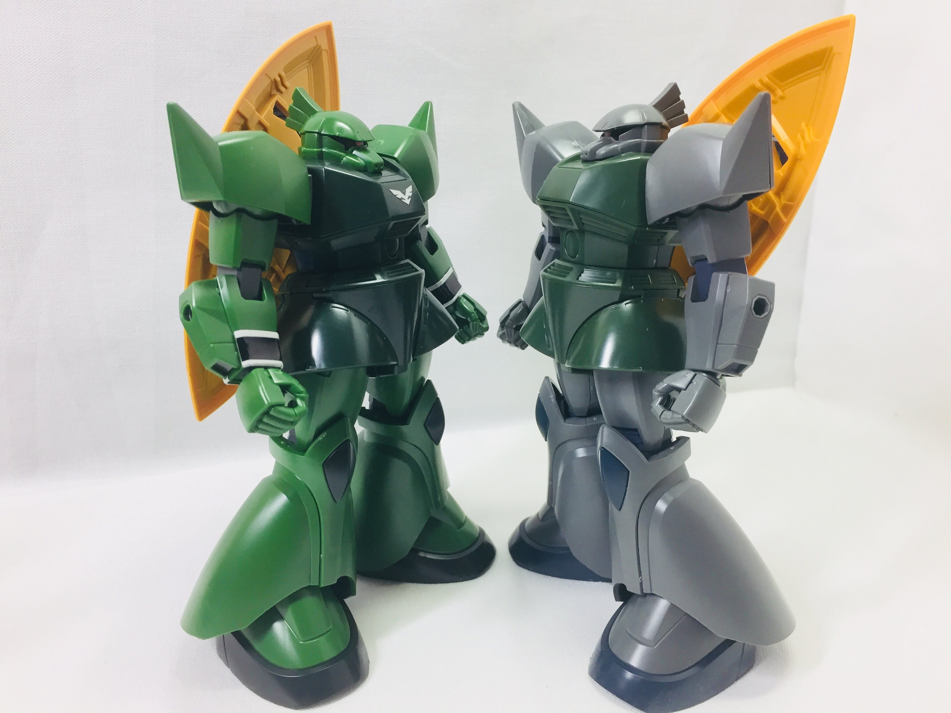 ガンプラレビュー】HGUCゲルググ(ユニコーンver.)の開封・素組みレビュー |