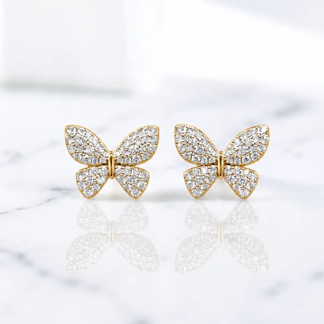 Butterfly Flare ダイヤモンドピアス