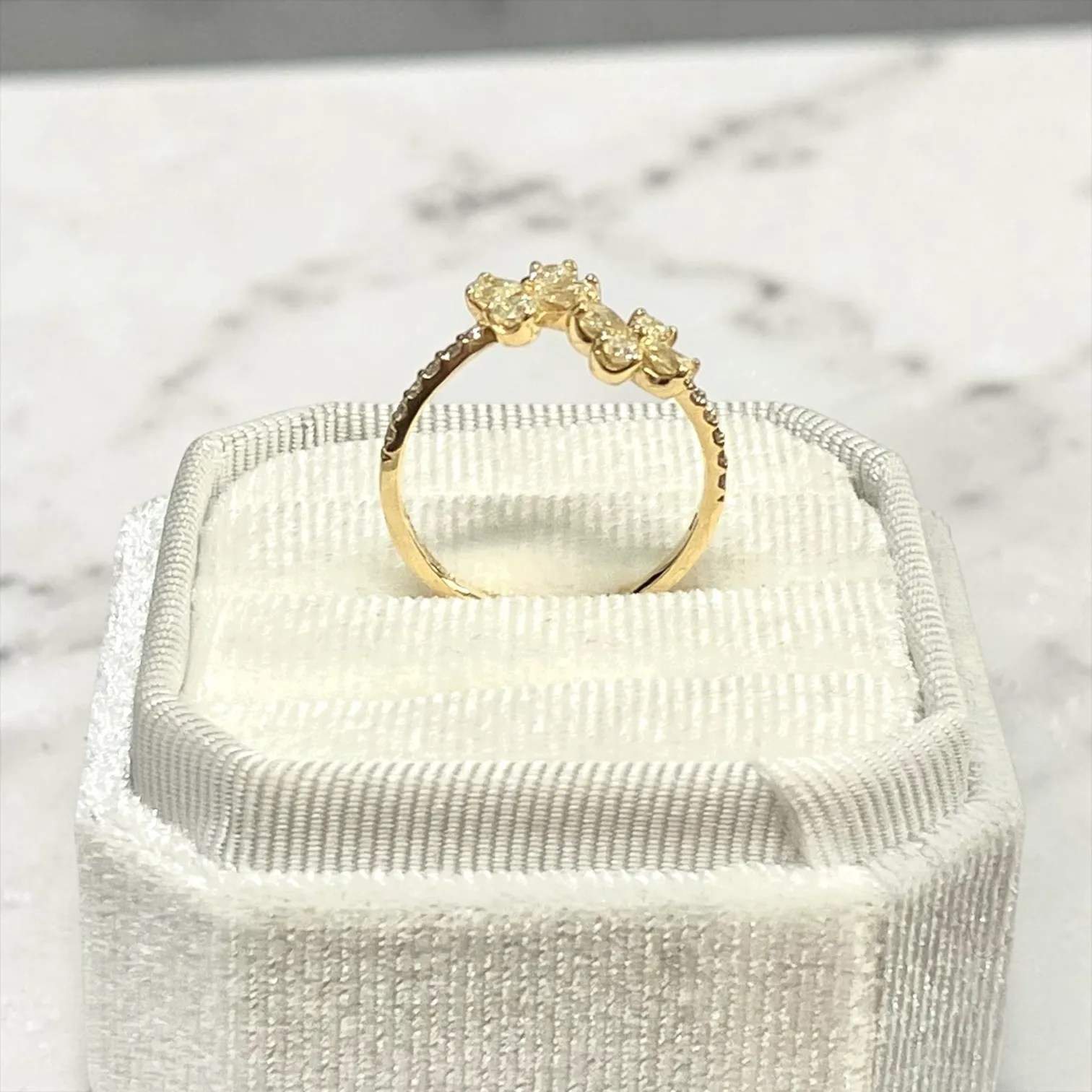 Golden Floret ダイヤモンドリング