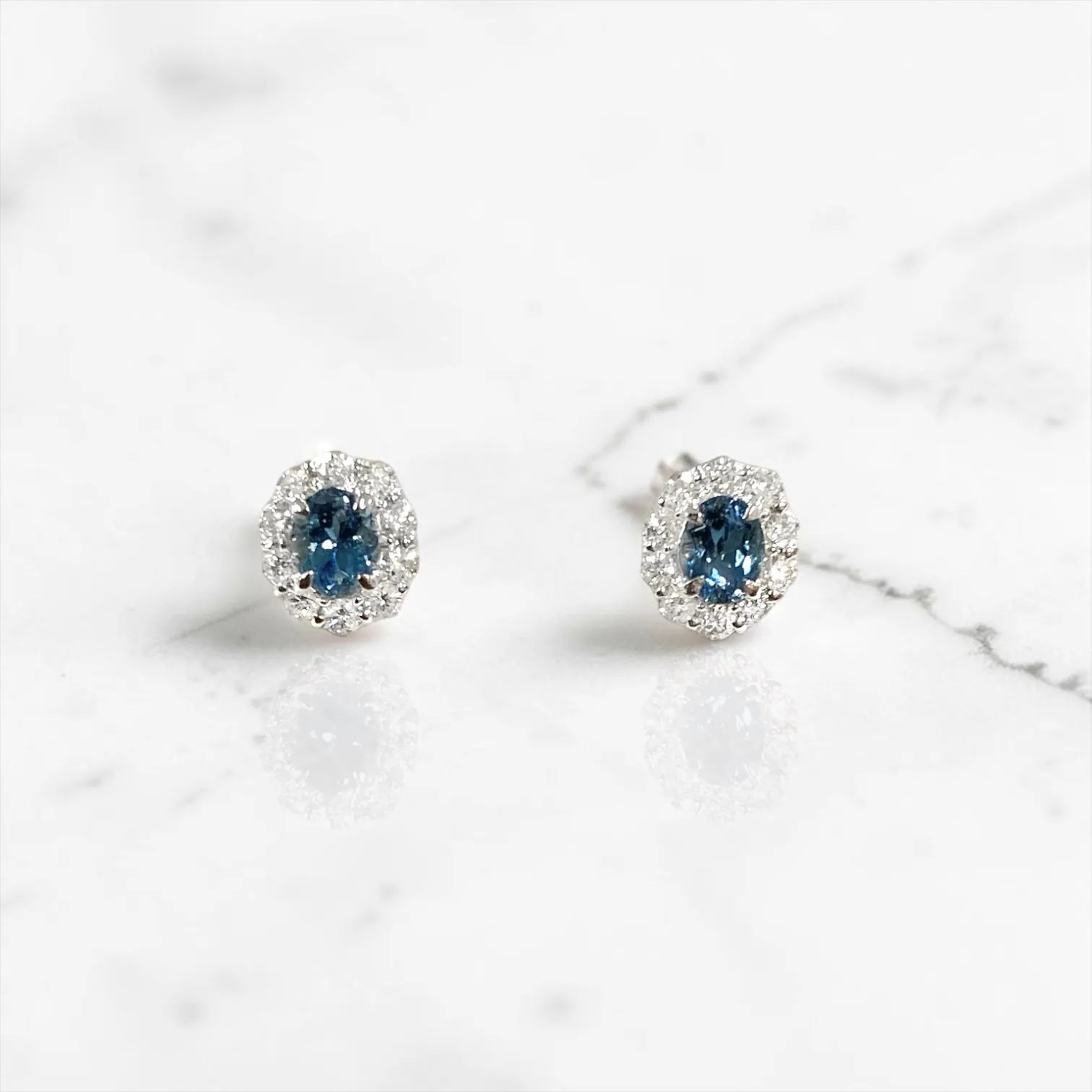 Blue Dew アクアマリンピアス
