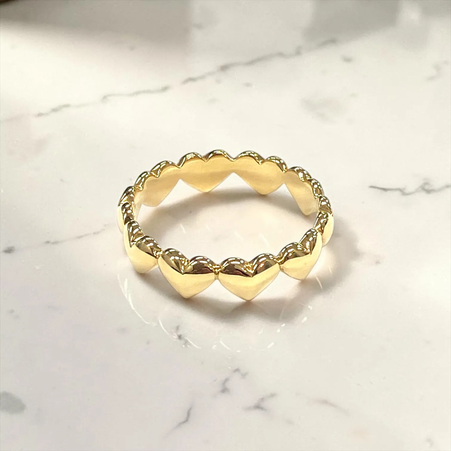 ハートぷくぷくフルエタニティリング(正向き）
