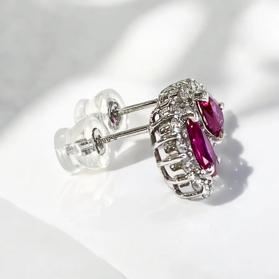 ピジョンブラッド ノーヒート ルビー ダイヤモンドピアス