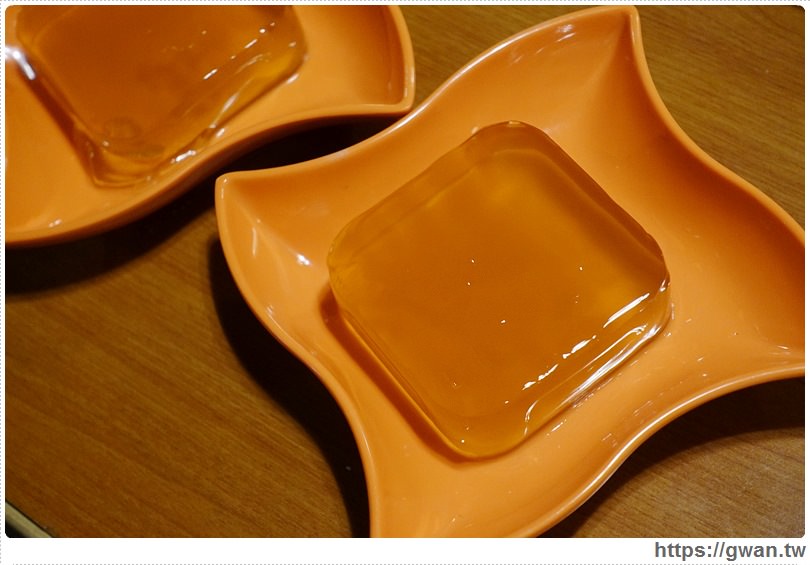 [桃園美食] 覓燒肉日式炭火 -- 精緻好吃的無煙燒肉、還有超high的生啤酒大賽 | 桃園燒肉推薦