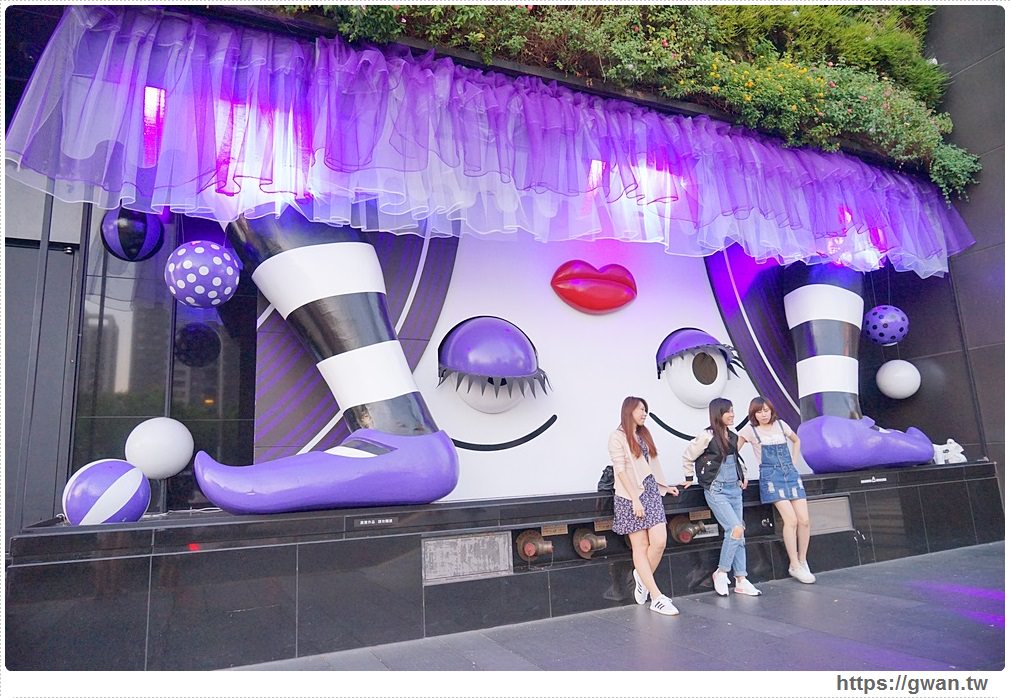 台中限時展覽 -- 黑松沙士 清爽der風格書桌 | 草悟廣場出現巨大書桌，IG景點推薦