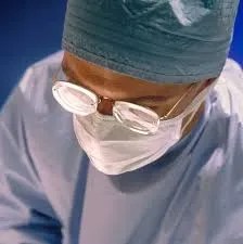 First-Ever Case: Surgeon Contracts Cancer from Patient