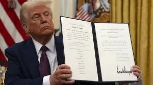 Judge Halts Trump's Birthright Citizenship Directive