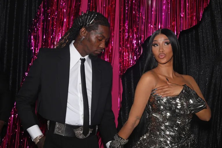 Offset trolls Stefon Diggs as Cardi B cheers Patriots debut