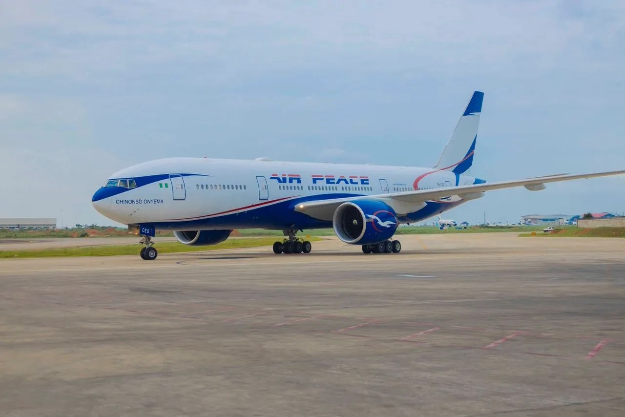 Air Peace to employ 1,000 graduates