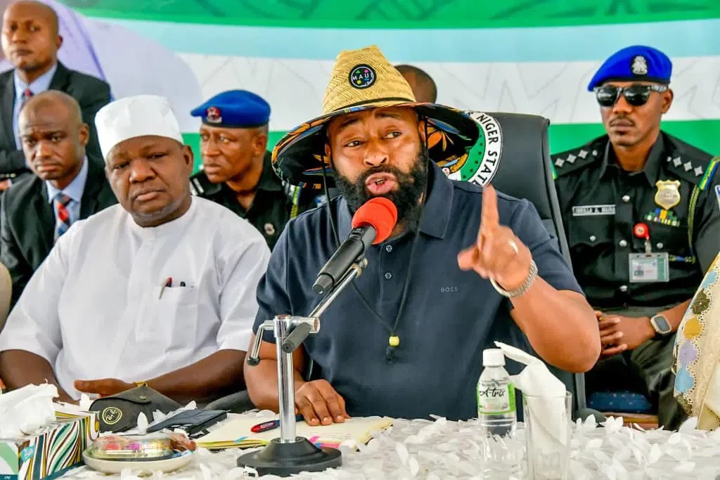 Governor Bago urges Niger residents to defend themselves
