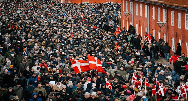 Thousands of Danish War Veterans, Supporters Hold Silent March After Trump Remarks Spark Outrage