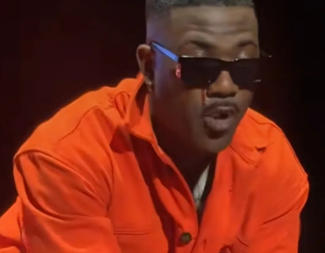 Ray J Health Scare: Singer Performs with Blood Streaming from Eyes After Saying He Has Months to Live