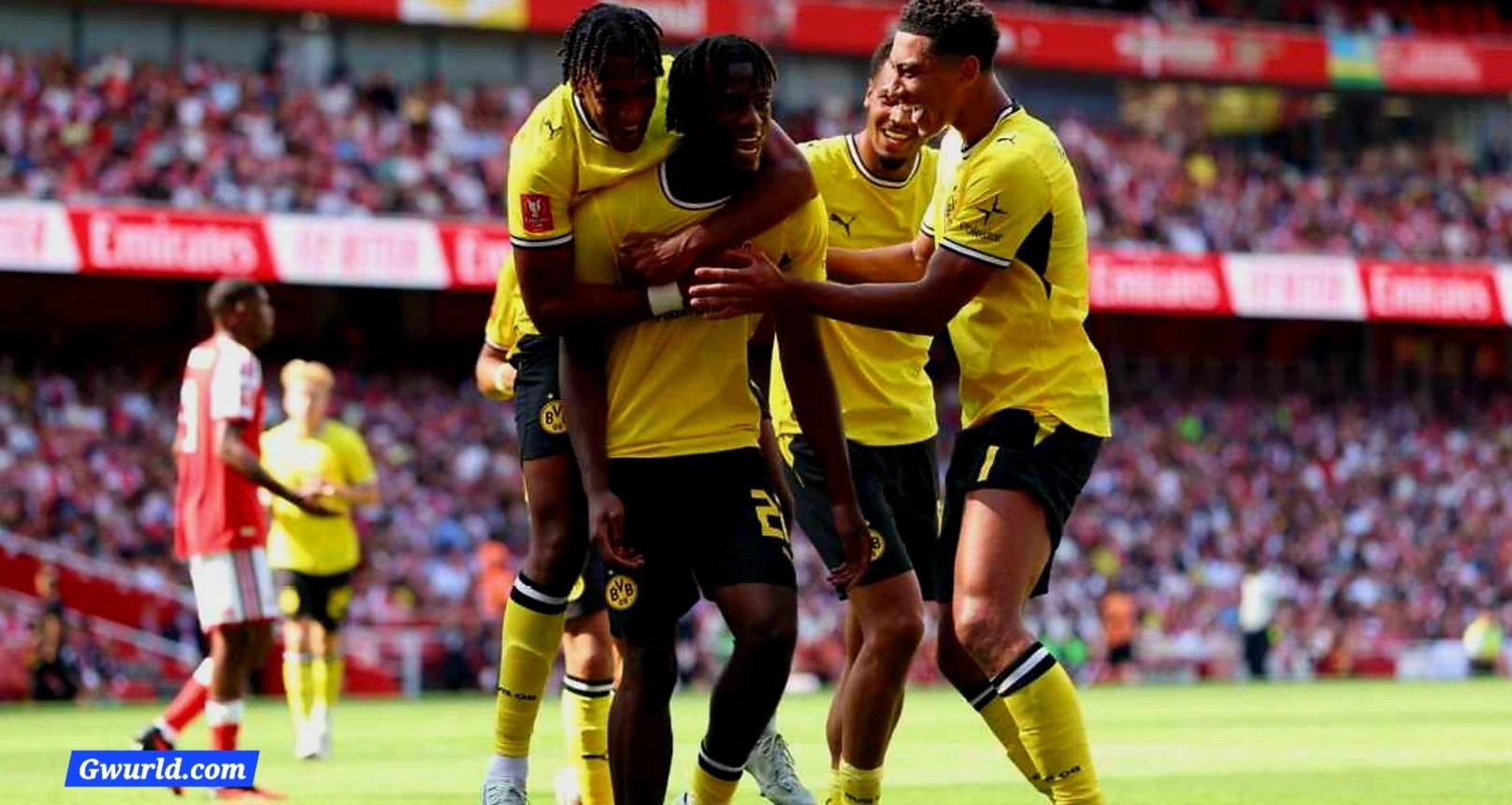 Arsenal Lose 3-2 to Borussia Dortmund in Thriller for Second Successive Defeat